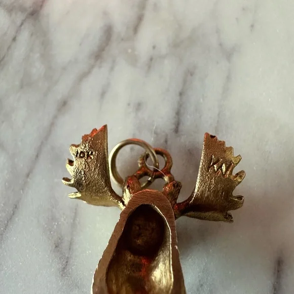 10k charm or pendant - Picture 3 of 3